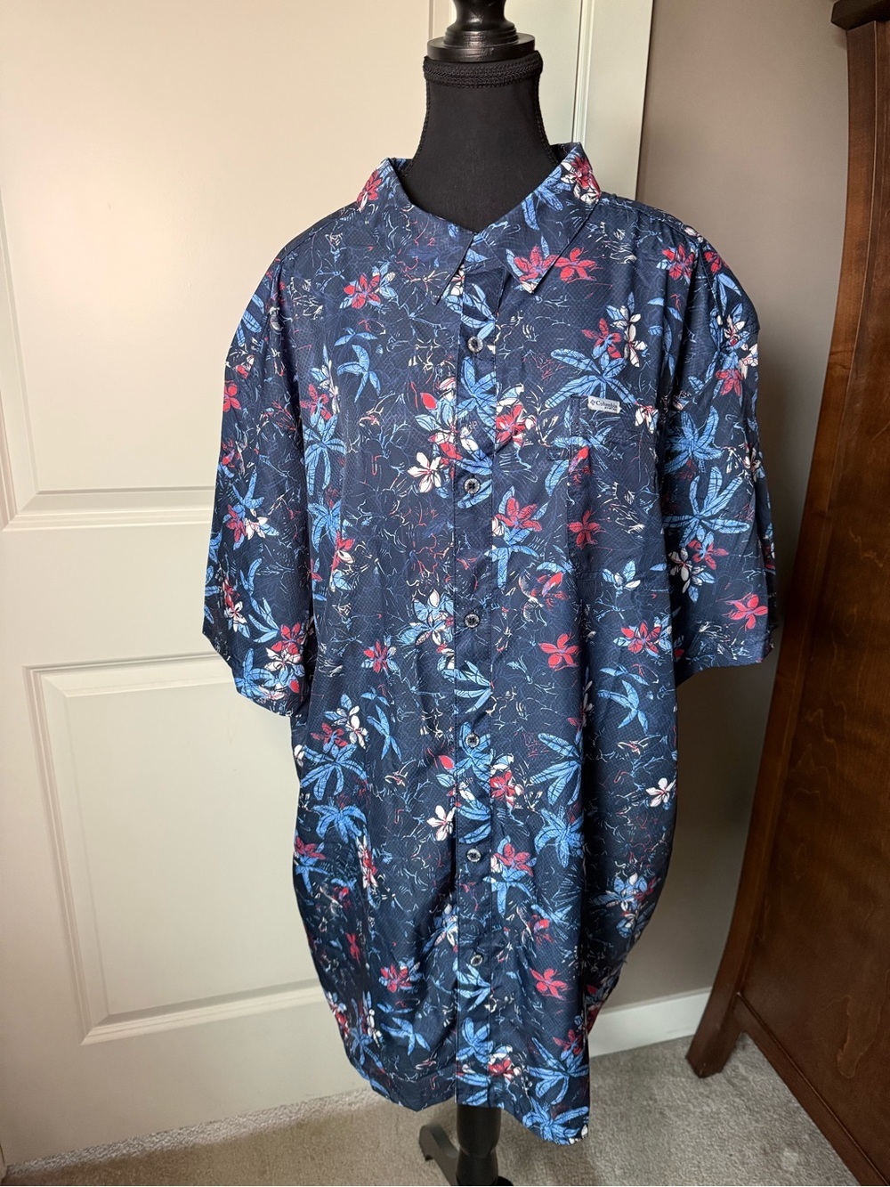 3x Columbia PFG Men’s super slack tide camp shirt floral short sleeve button up